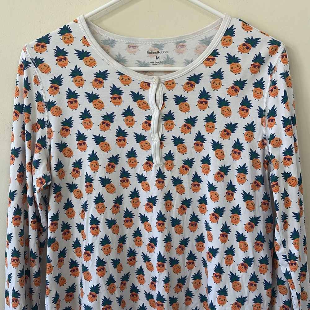 Roller Rabbit Pina & Colada Pajama Long Sleeve Shirt Limited Edition Size M - Picture 4 of 8